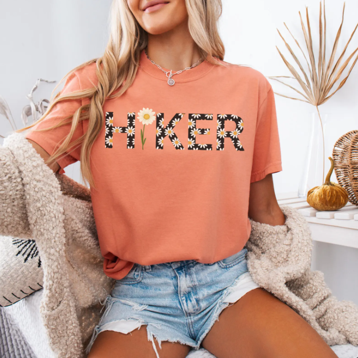 Hiker - Daisy